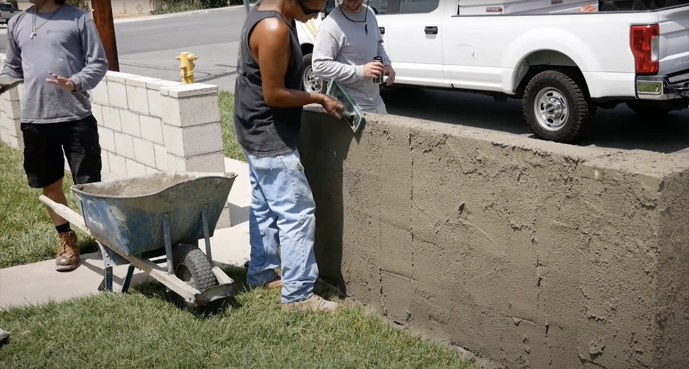 Professional concrete footing and retaining wall construction in Waterbury CT